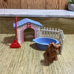 Fisher-Price Pet Playset with Red, Blue, and Brown Accents